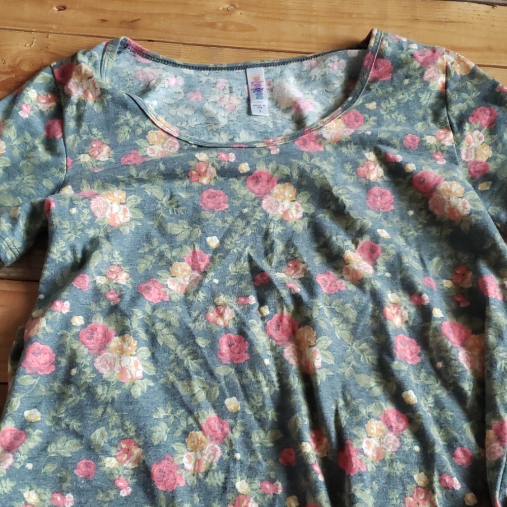 Green Floral LuLaRoe Shirt